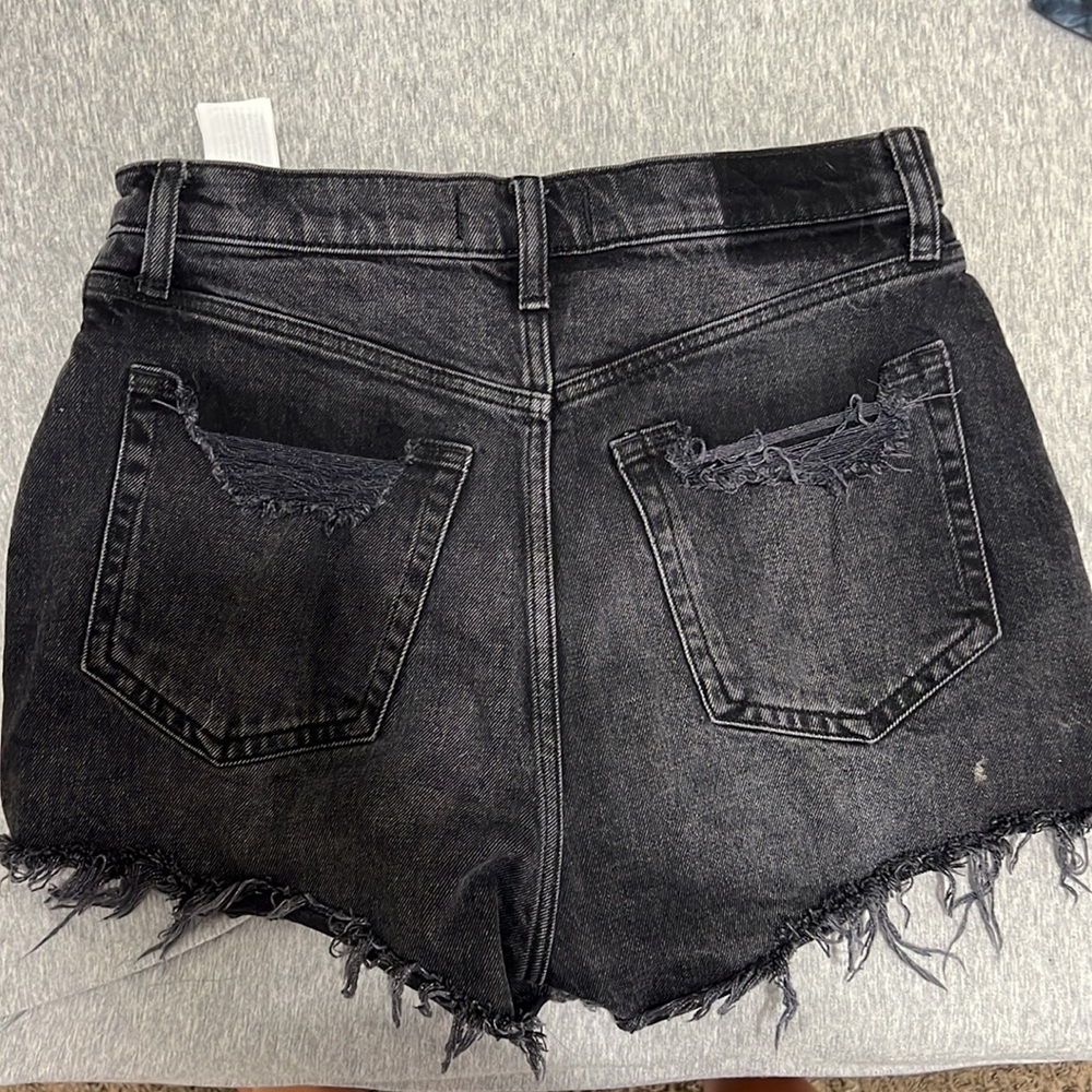 A&F High Rise Jean Shorts - Picture 2 of 3